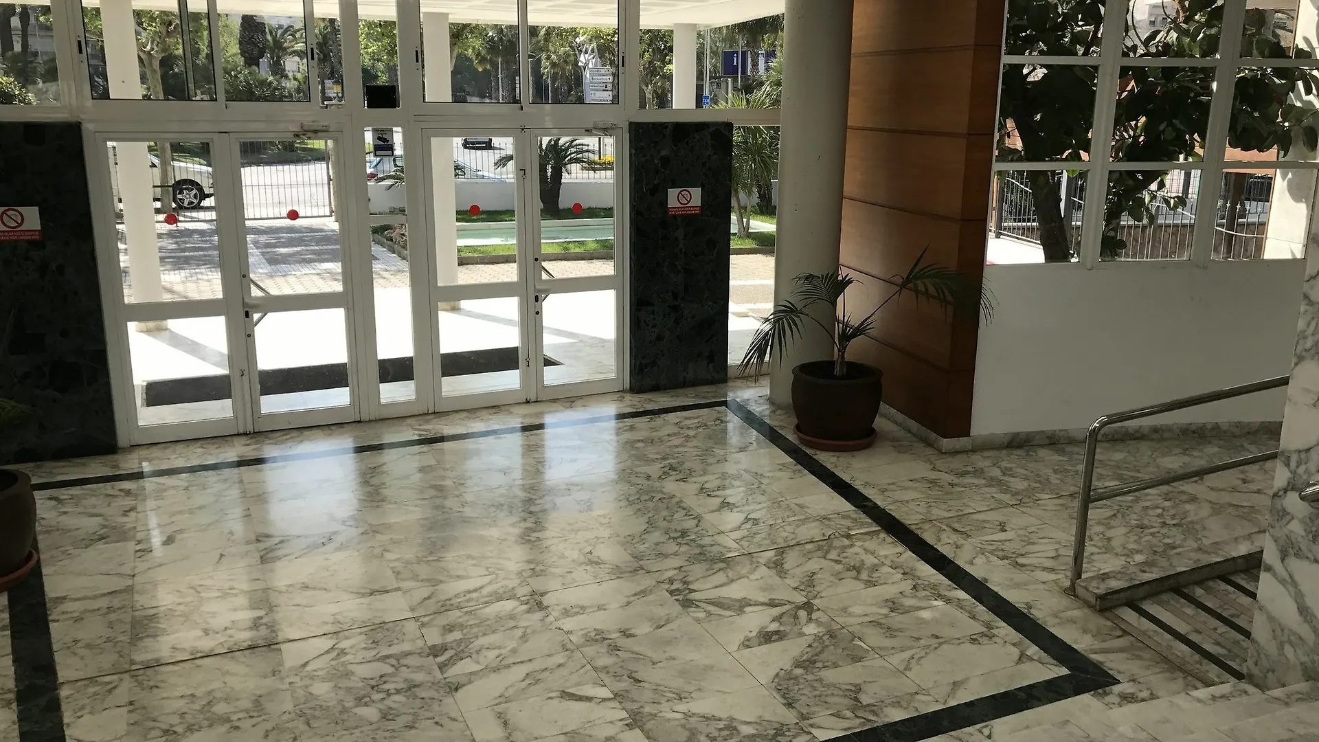 Costa Dorada Apartments Salou